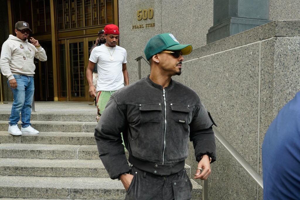 Sean ‘Diddy’ saliendo del tribunal de New York. Foto: TIMOTHY A. CLARY/AFP via Getty Images.