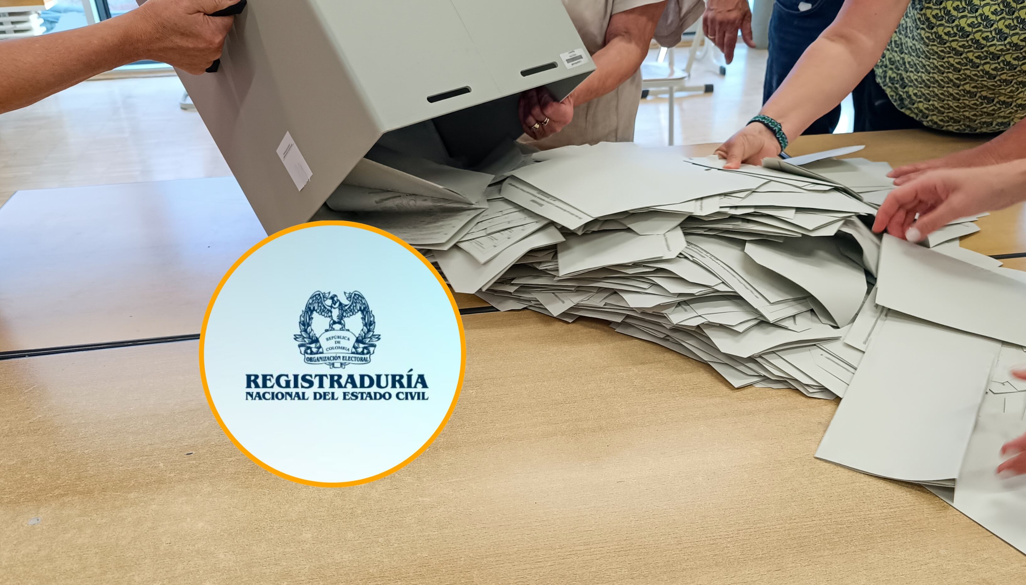 Referencia de trabajo de logística en las elecciones. Foto: Getty Images y Registraduría Nacional vía Instagram. 