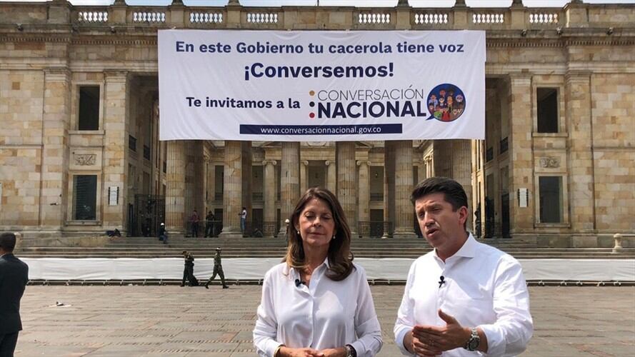 Marta Lucía Ramírez, y el coordinador de la Conversación Nacional, Diego Molano, invitaron a los colombianos a entablar un diálogo y participar activamente. Foto: La Wcon Julio Sánchez Cristo