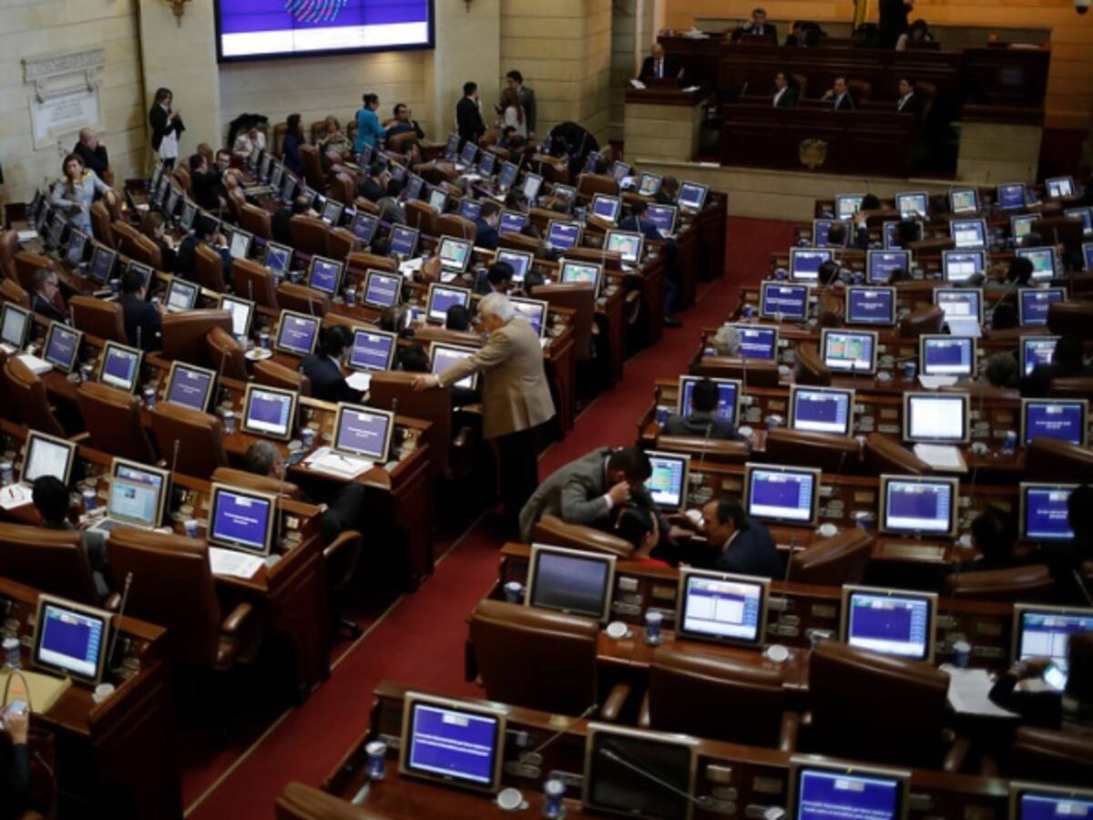 Condena histórica al Senado por negarse a pagar 16 años de prestaciones