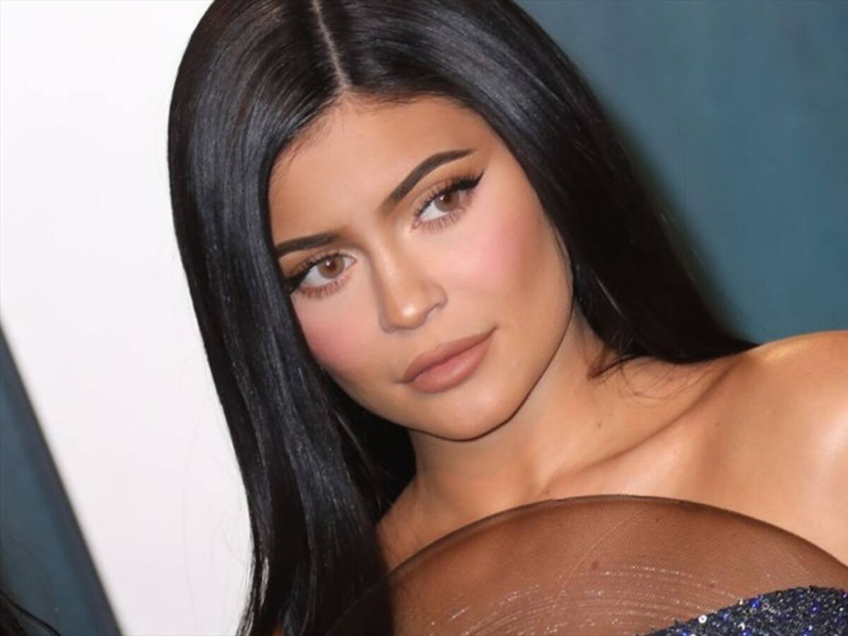¿Mintió? Las razones por las que Forbes sacó Kylie Jenner del listado de multimillonarios