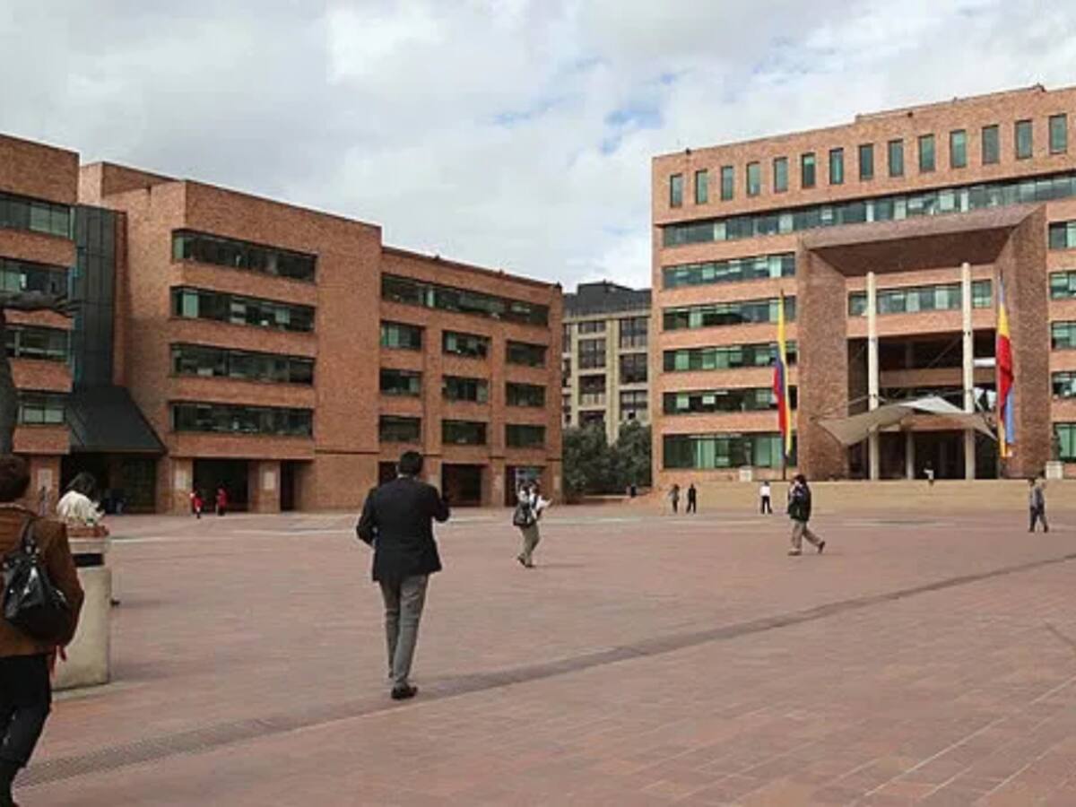 Contraloría investiga desaparición de fondos en obras de alcantarillado en Puerto Salgar