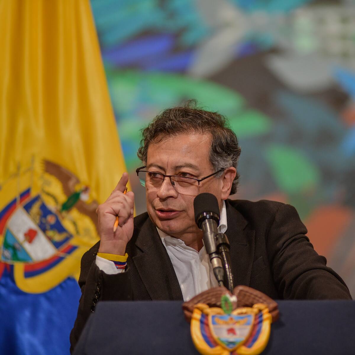 Admiten demanda contra Petro porque “estigmatiza negativamente” a los periodistas del país