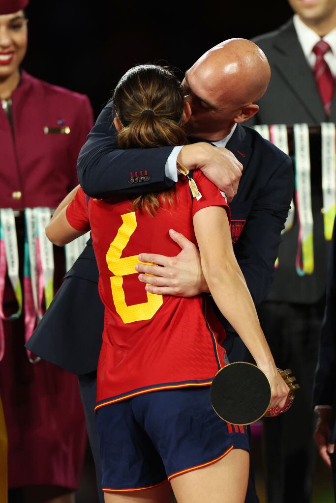 El presidente de la Federación Española, Luis Rubiales, durante la premiación de la final del Mundial Femenino. (Foto: Maryam Majd/Getty Images)