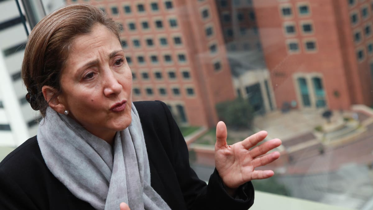 La legalización de las drogas es la única solución para salir del narcotráfico: Ingrid Betancourt