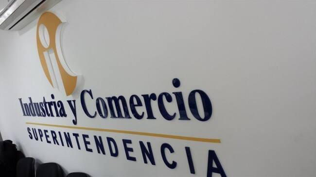 Se trata de cuatro empresas y siete personas naturales que presuntamente se cartelizaron en 14 procesos de contratación adelantados por la Alcaldía de Bucaramanga. Foto: Colprensa