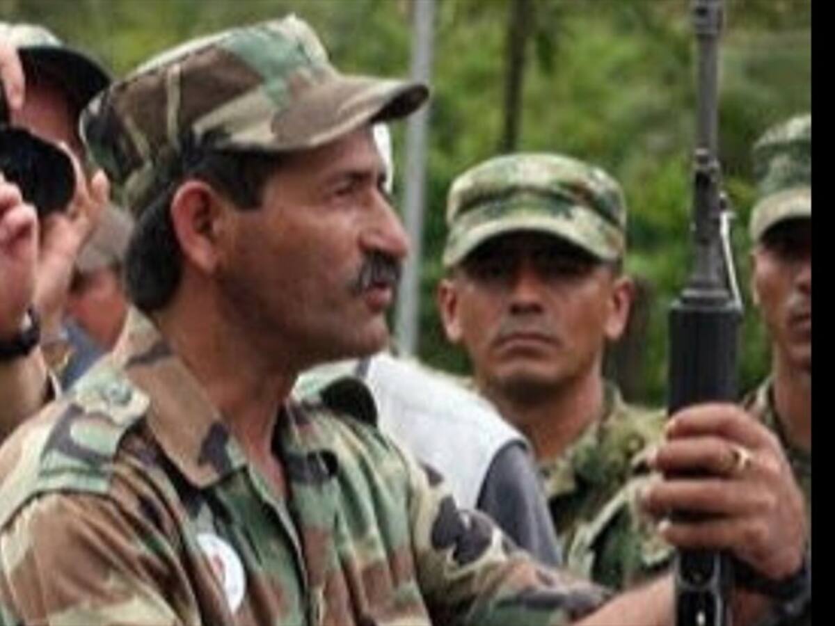 Ordenan captura de excabecilla del desmovilizado Ejército Revolucionario Guevarista