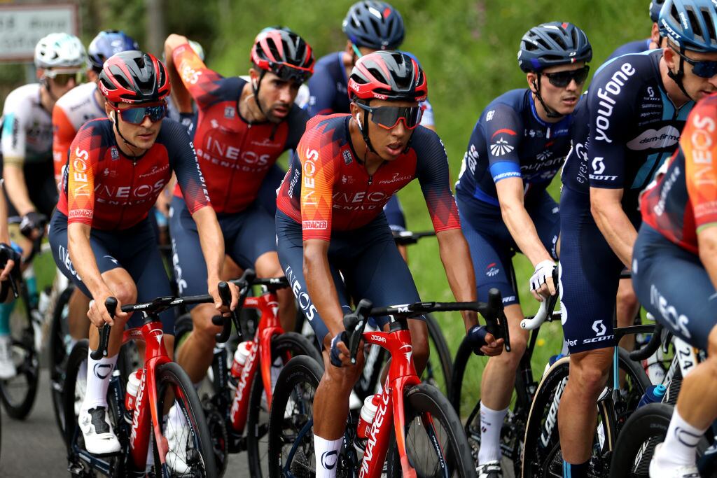 Egan Bernal ciclista colombiano del INEOS Grenadiers en la quinta etapa del Tour de Francia 2023. Foto: Michael Steele/Getty Images)