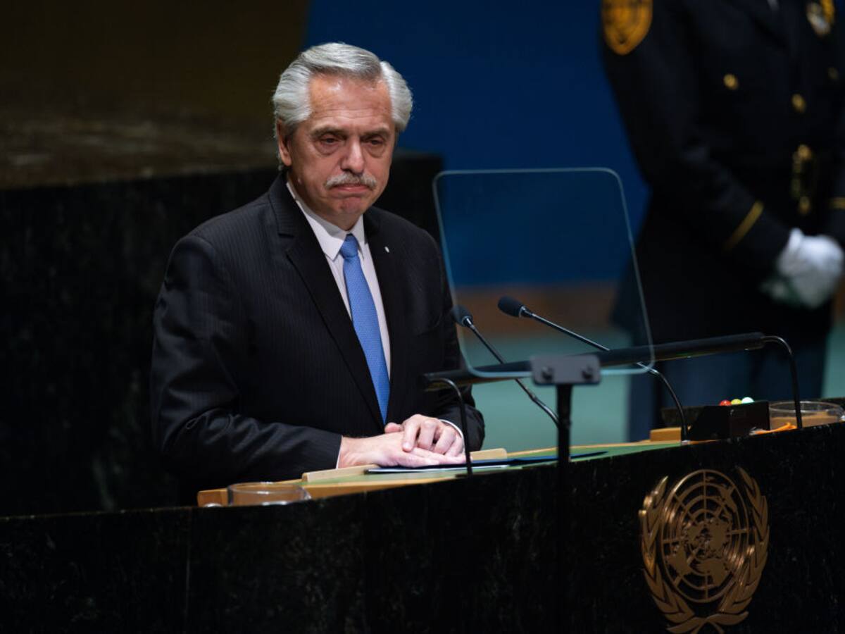 Expresidente Alberto Fernández viajará a Venezuela como observador para las elecciones