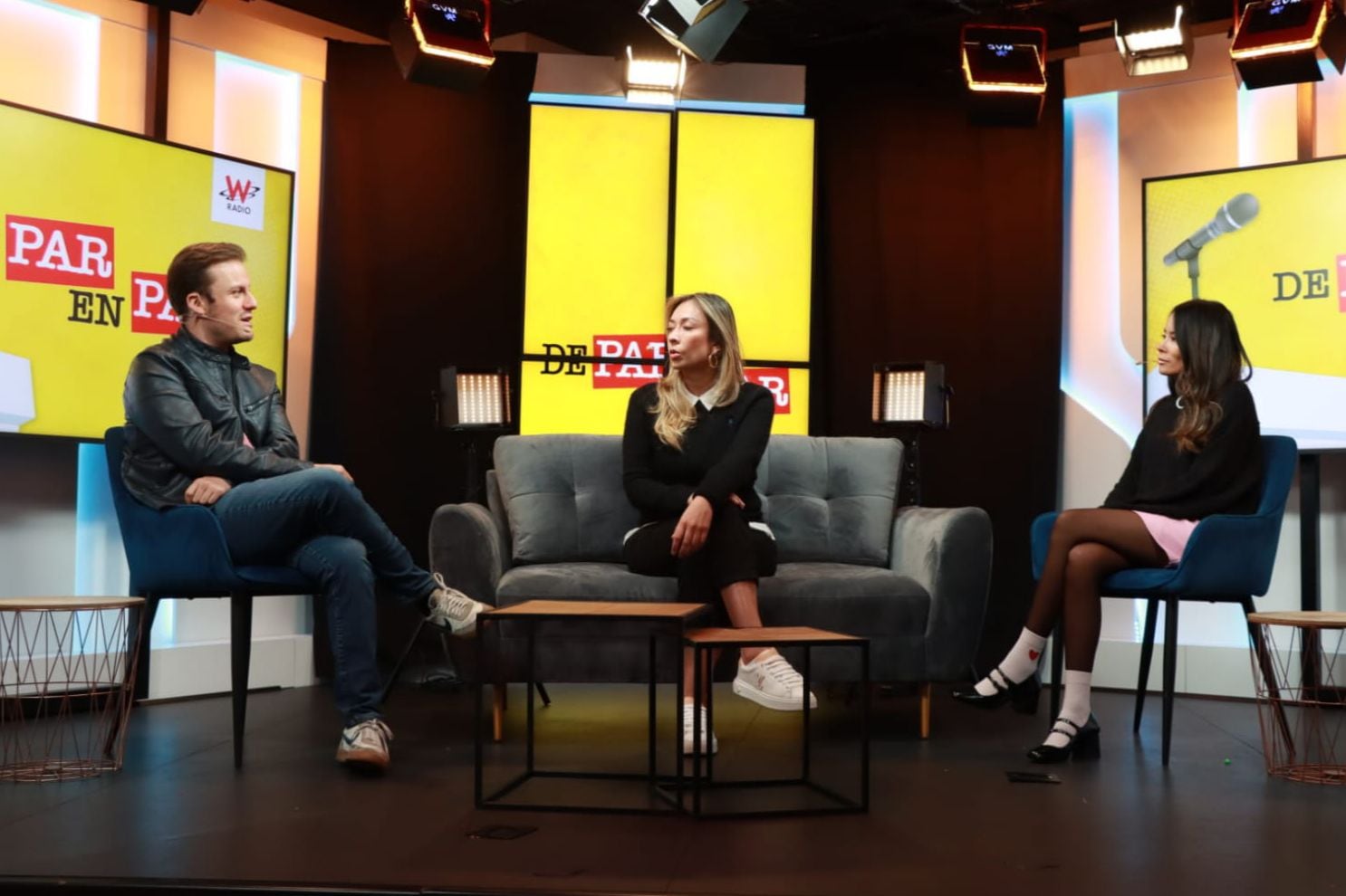 De Par en Par: Katherine Miranda. Foto: W Radio.