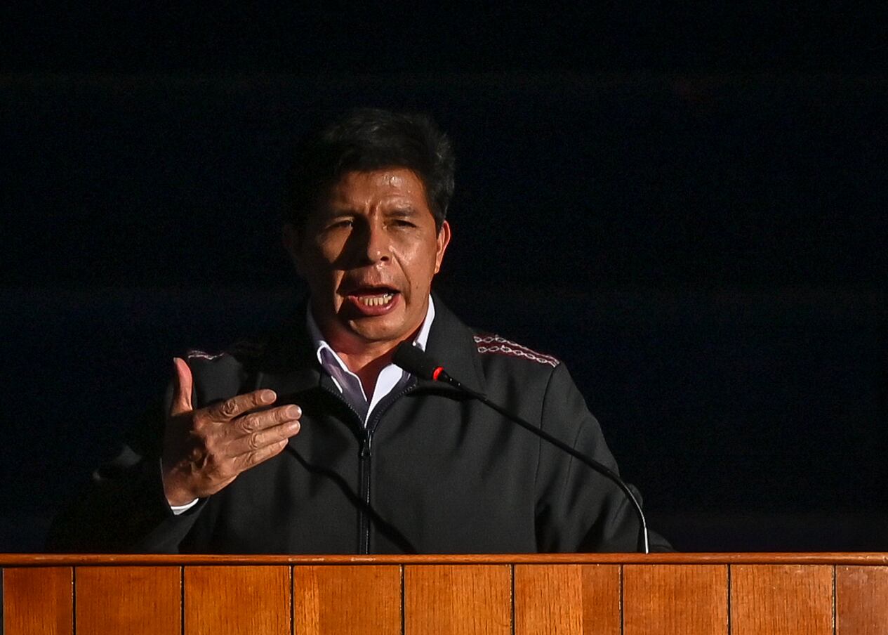 Pedro Castillo, el presidente de Perú, habla durante el VI Consejo Descentralizado de Ministros en la ciudad andina de Cusco, en el Coliseo Casa de la Juventud (Coliseo Casa de la Juventud).
