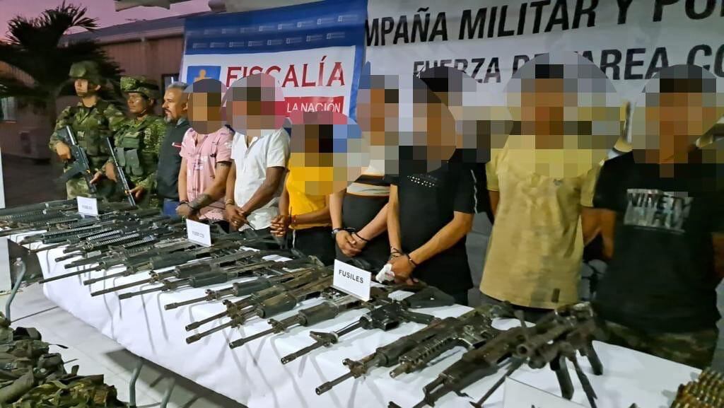 Las Fuerzas Militares dieron a conocer que en las últimas horas, se produjo la muerte en desarrollo de operaciones militares de 5 presuntos integrantes de las disidencias de las FARC, conocidas como ‘Rafael Aguilera’ y ‘Carlos Patiño’.