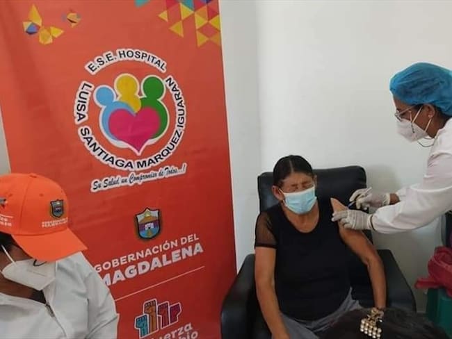 La tierra de ‘Gabo’ es uno de los 12 municipios del departamento donde se unificaron las etapas de vacunación contra el coronavirus.. Foto: Hospital Luisa Santiaga Márquez