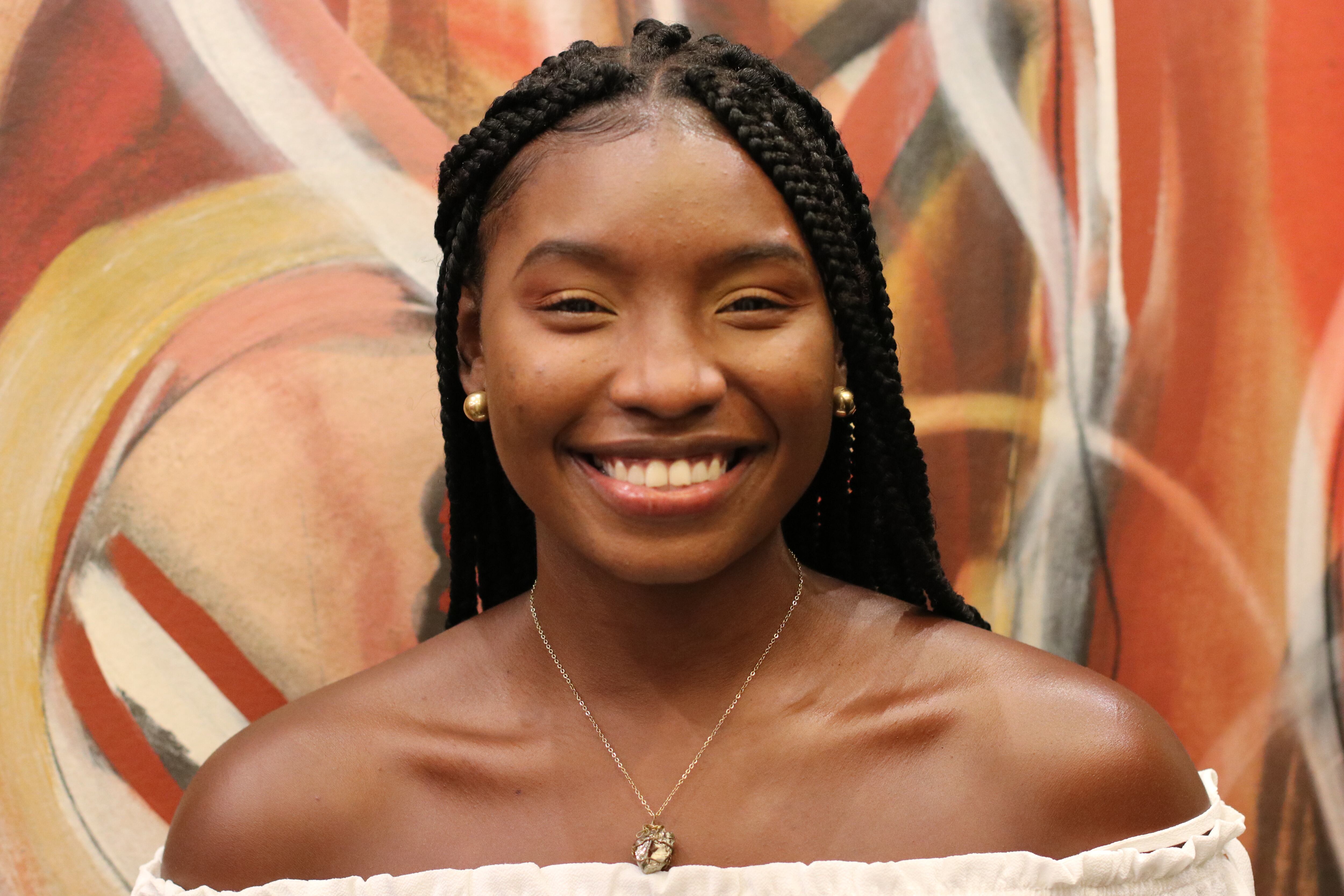 Cruz Helena Valencia es una abogada de 24 años que ha dedicado gran parte de su vida a fortalecer la formación de mujeres entre los 14 y los 50 años en Chocó en temas de robótica, ciencia y tecnología. | Foto: cortesía Helena Valencia