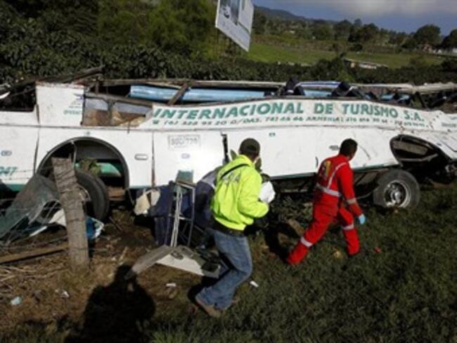 Anuncian investigación para esclarecer las causas del accidente en la vía Bogotá - Fusa