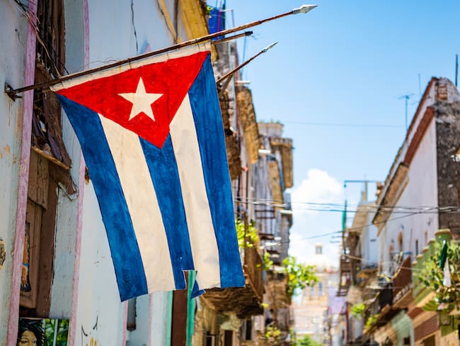 Imagen de referencia de la bandera de Cuba. Foto: Getty Images.