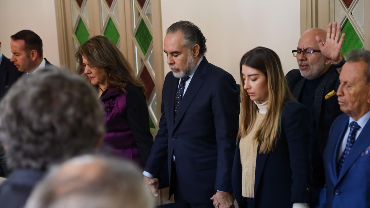 Pacto Histórico impulsa proyecto para vigilar iglesias, pero Mininterior le quitó el apoyo