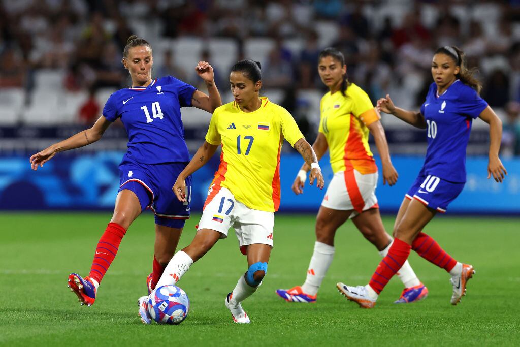 Francia v Colombia, femenino. (Photo by Claudio Villa/Getty Images)