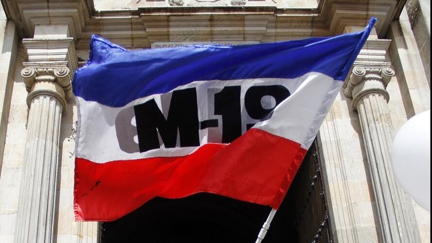 Everth Bustamante y Rosemberg Pabón hablaron en Sigue La W sobre lo que significa continuar en el escenario público tras haber pertenecido al M-19. . Foto: Colprensa