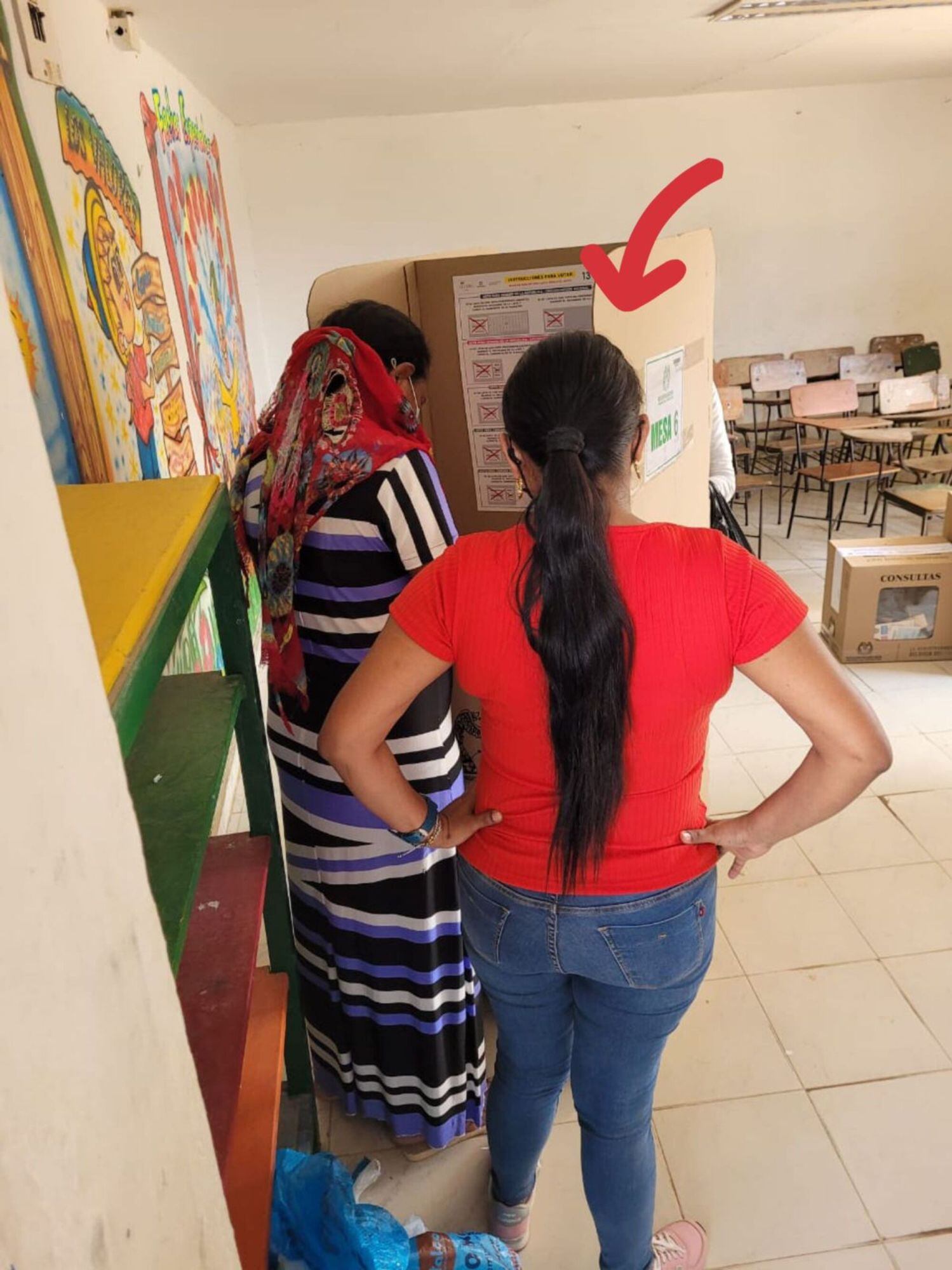 Presunta compra de votos/ Twitter Carlos Caicedo