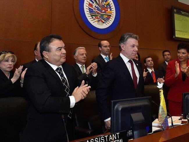 Los esfuerzos del presidente Juan Manuel Santos fueron reconocidos por el Consejo Permanente de la OEA. Foto: Colprensa/SIG