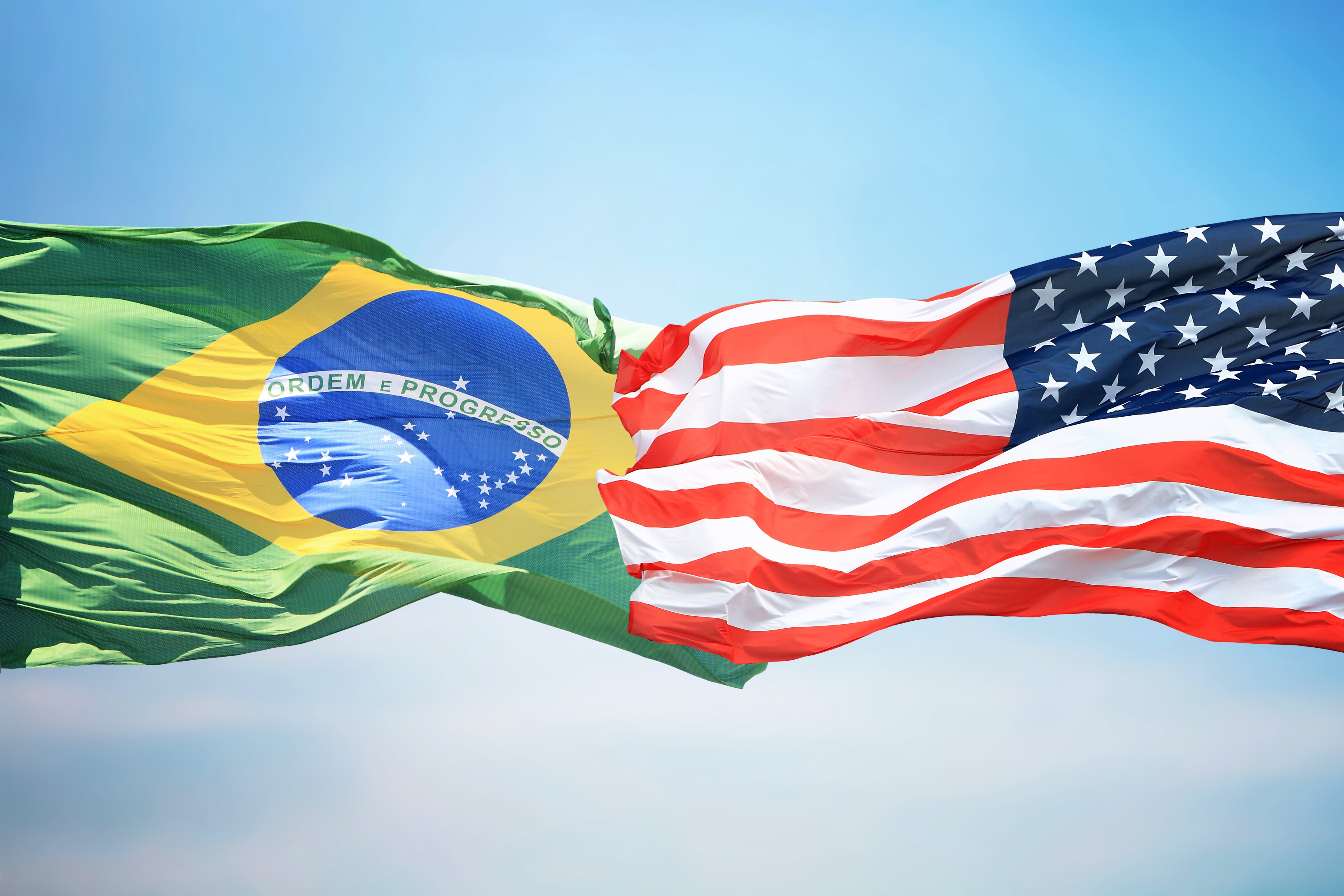 Banderas de Brasil y Estados Unidos. Foto: Getty Images