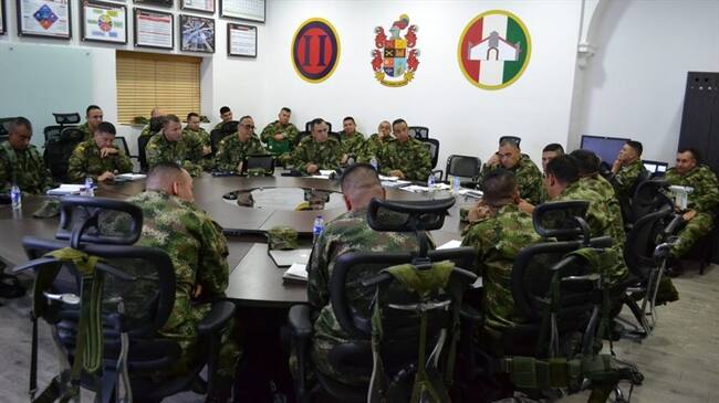 Autoridades militares y policiales de Boyacá, Arauca, Casanare, Cundinamarca y Santander tratarán estrategias de inteligencia contra estructuras del Eln y organizaciones criminales. Foto: Primera Brigada del Ejército