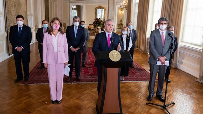 El presidente Iván Duque y funcionarios del gabinete se reunieron con las Altas Cortes en el marco del diálogo nacional para conjurar la crisis. Foto: Presidencia de la República