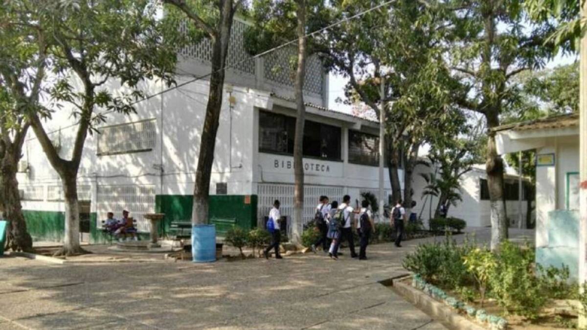 Suspenden clases en colegios públicos de Cartagena por falta de pago a docentes