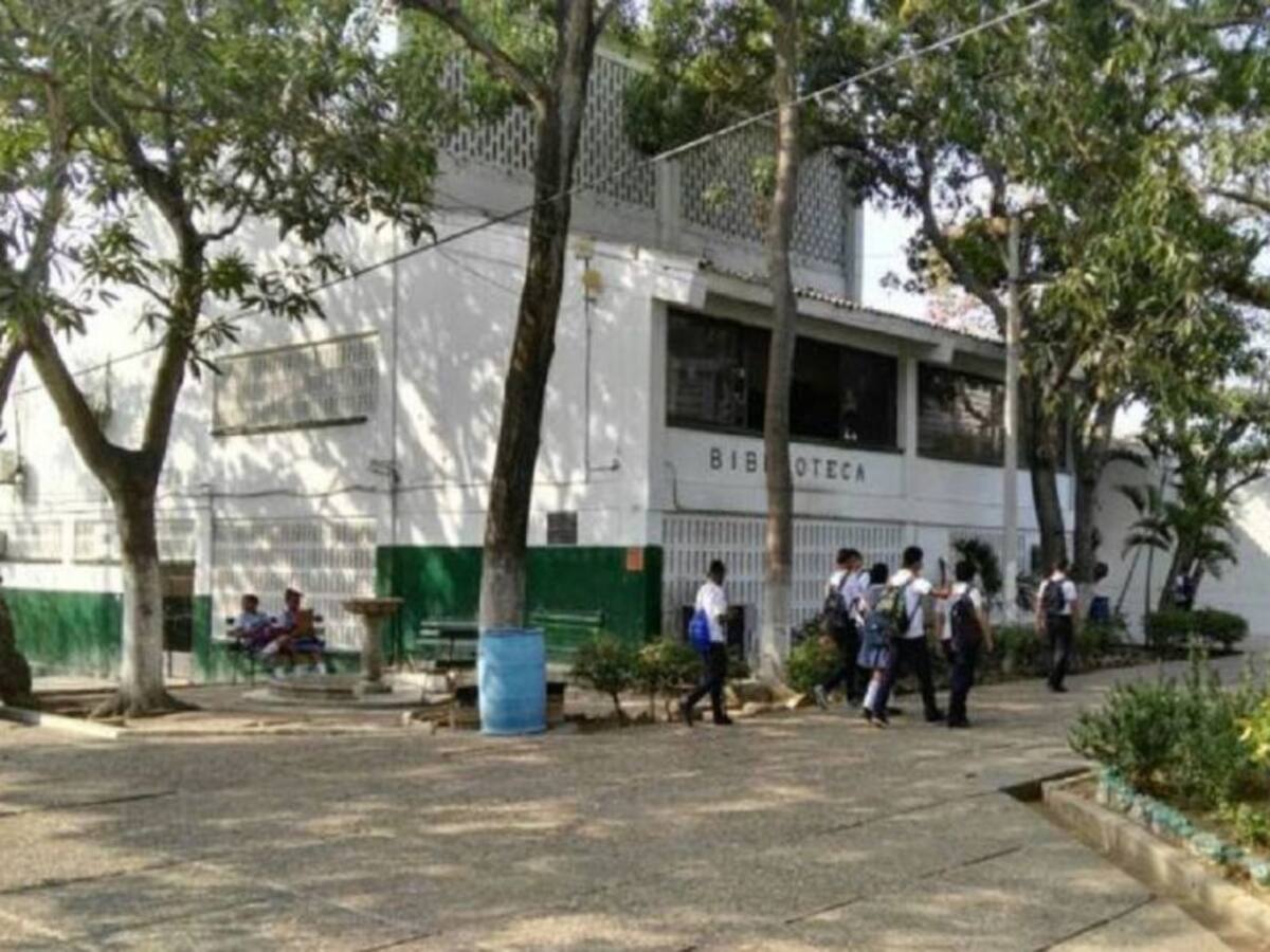 Suspenden clases en colegios públicos de Cartagena por falta de pago a docentes