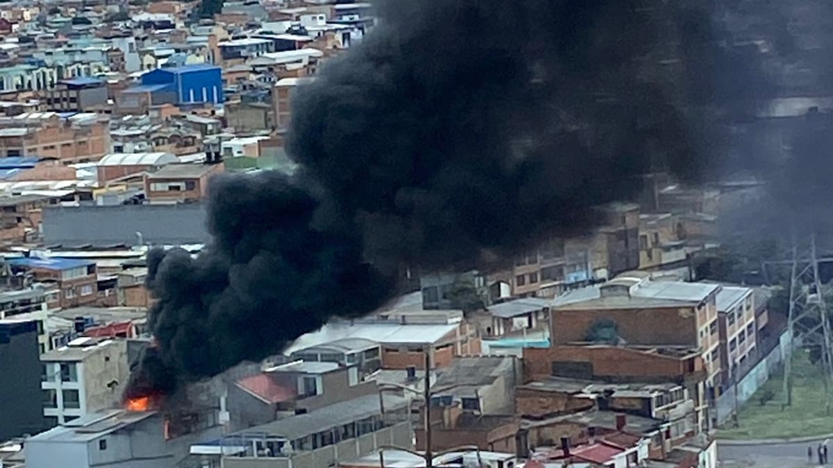 Incendio en edificio de Engativá: tres personas rescatadas