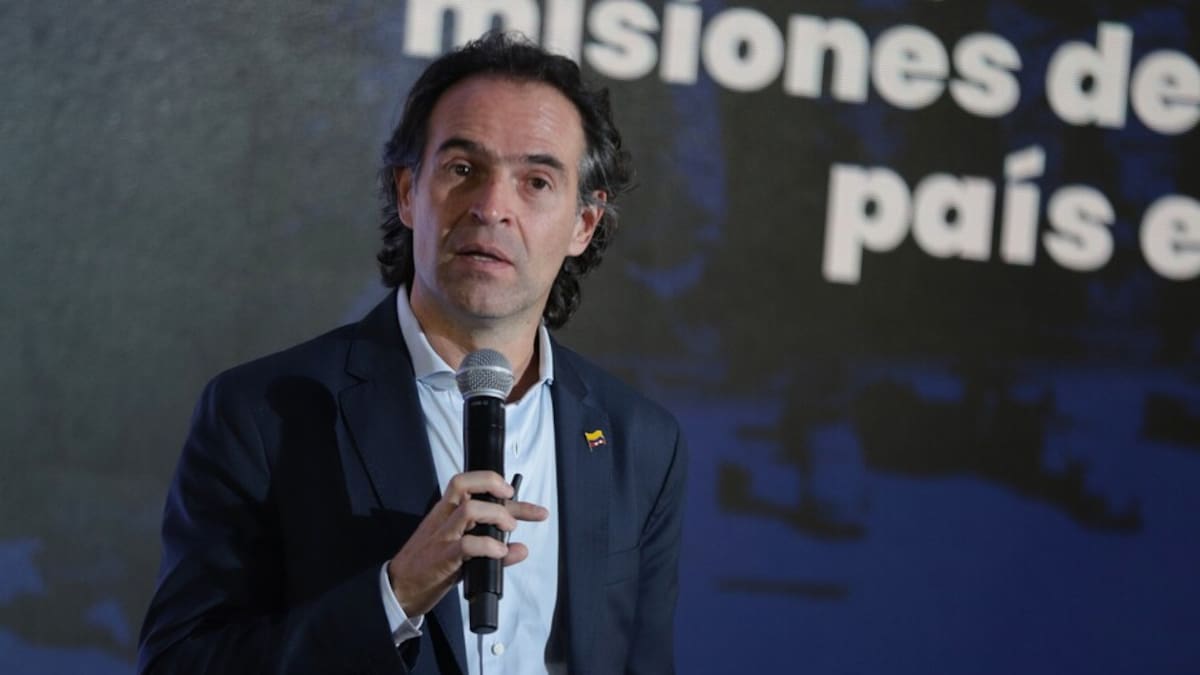 Denuncian instalación de micrófonos en sede de campaña de Federico Gutiérrez en Medellín