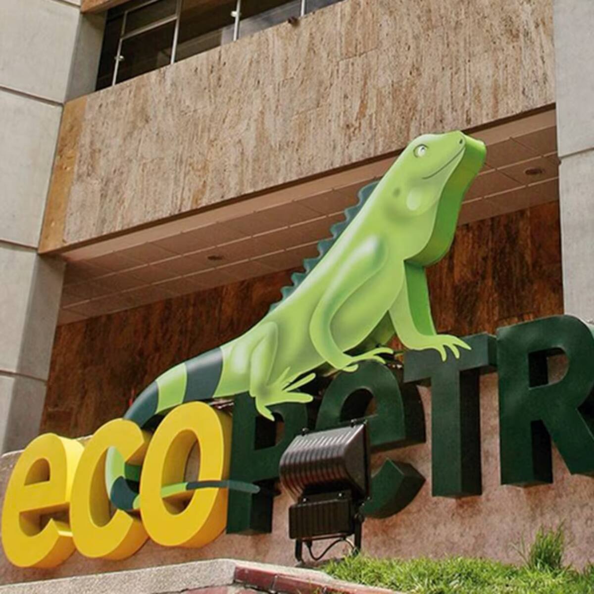 Fondos de pensiones piden asamblea de Ecopetrol para elegir a su representante