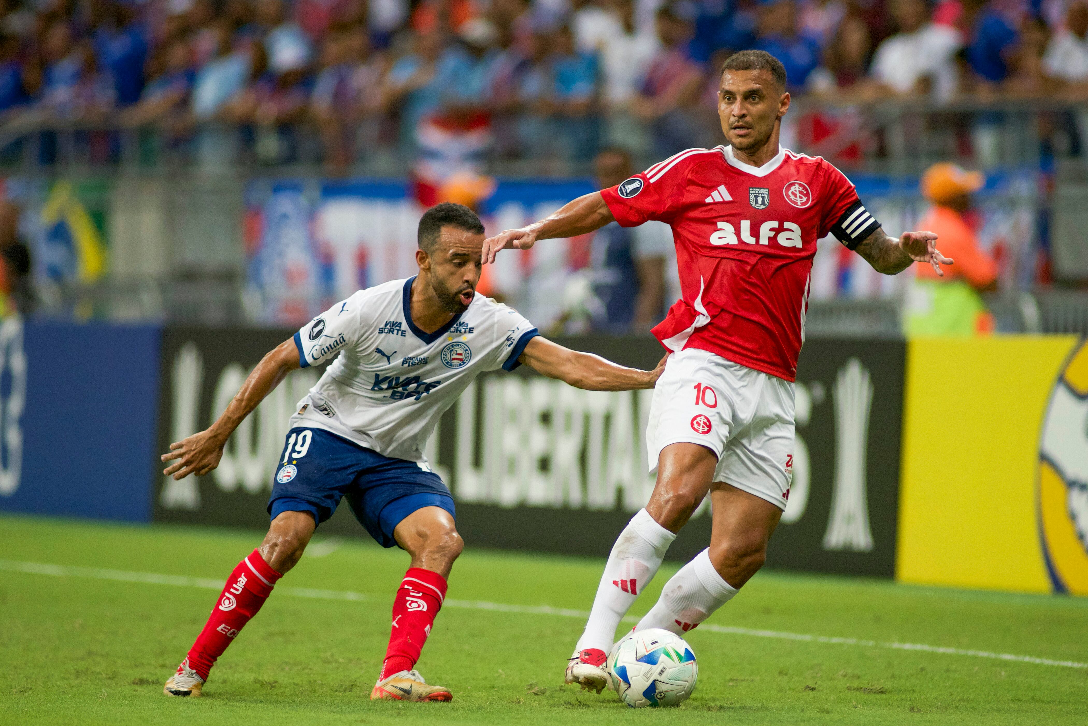 Alan Patrick y Caio Alexandre. FOTO: Alexandre Oliveira/Sports Press Photo/Getty Images