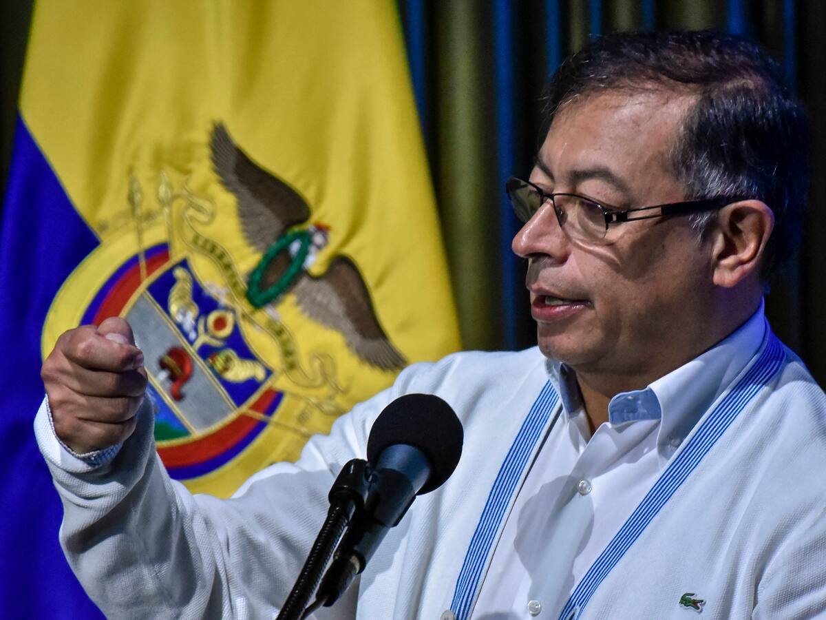 Gobierno plantea entregarle a 100.000 jóvenes gestores de paz beneficios económicos