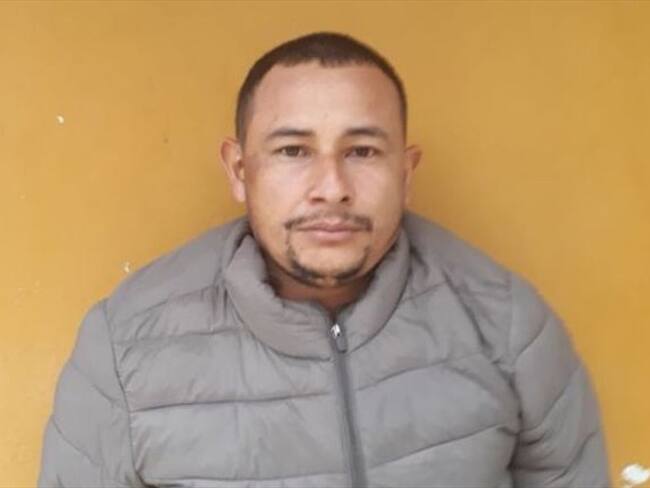 La captura de alias Camilo se presentó en momentos en que pretendía atacar y asesinar a un comerciante en el municipio de Remedios. Foto: Policía Nacional
