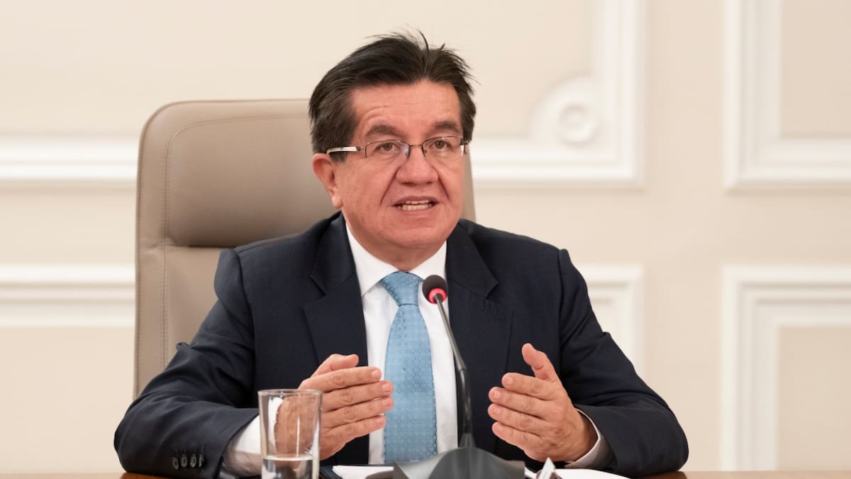 ¿Volvió a ser obligatorio el uso del tapabocas en Colombia?