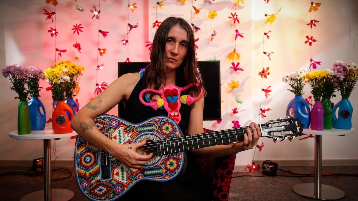 Ovarios Calvarios: Exposición de Andrea Echeverri por las víctimas de violencia sexual en Colombia