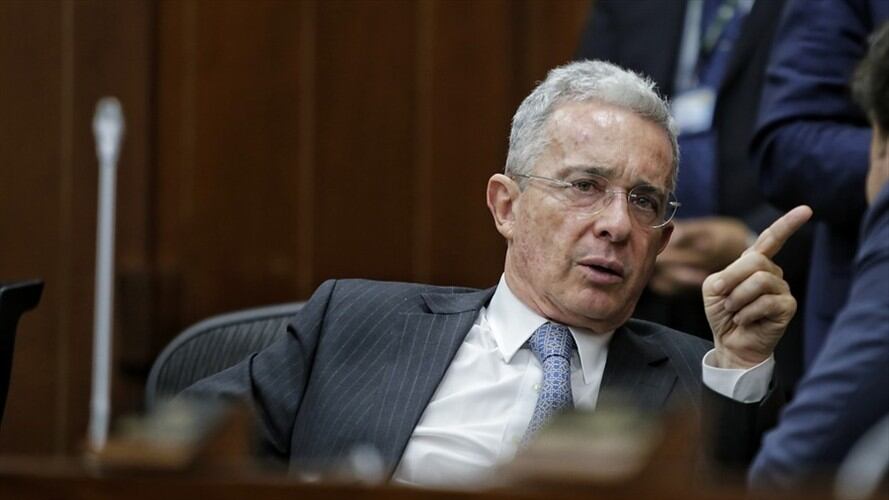El expresidente Álvaro Uribe Vélez respondió a las denuncias por el presunto nexo entre su asesora y el ‘Ñeñe’ Hernández. Foto: Colprensa
