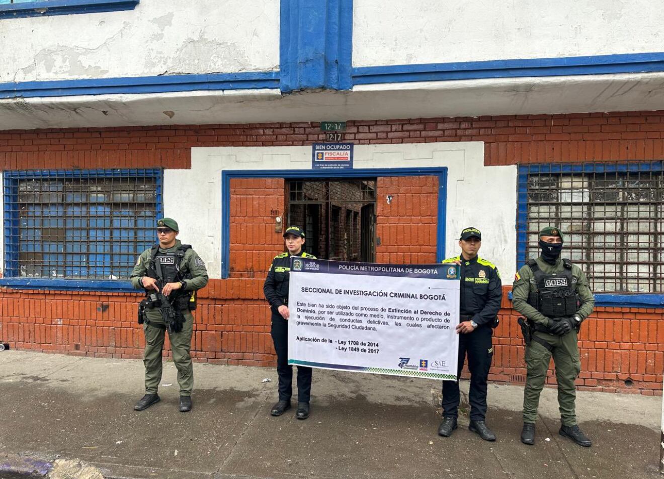 Autoridades ocupan inmuebles dedicados al expendio y acopio de droga en el barrio San Bernardo de Bogotá