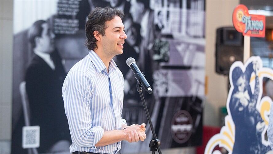 Cantante denuncia haber sido despedida por no saludar al alcalde de Medellín. Foto: Cortesía Colprensa