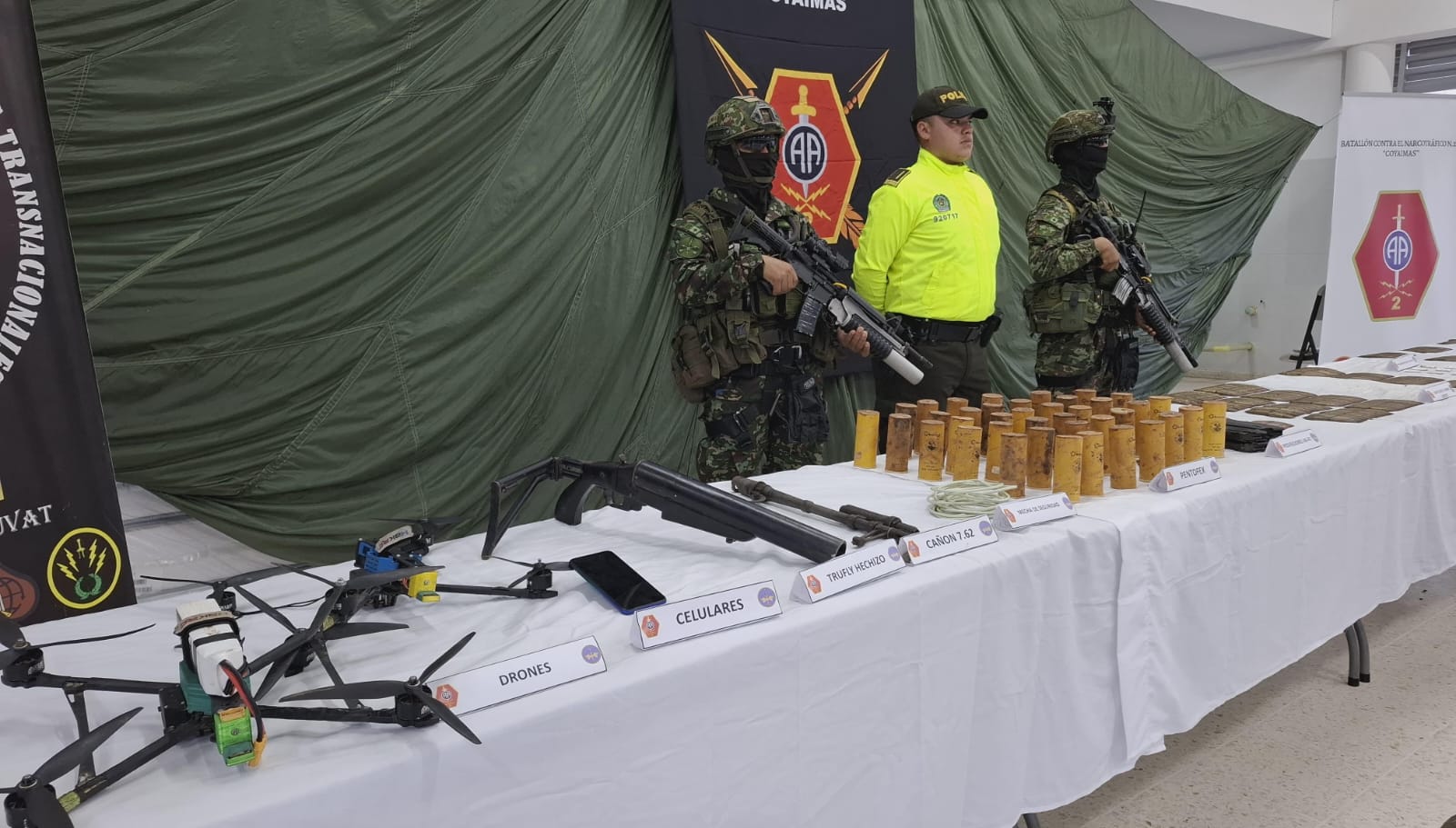Incautan drones y material de guerra del ELN. / Foto: Ejército Nacional.