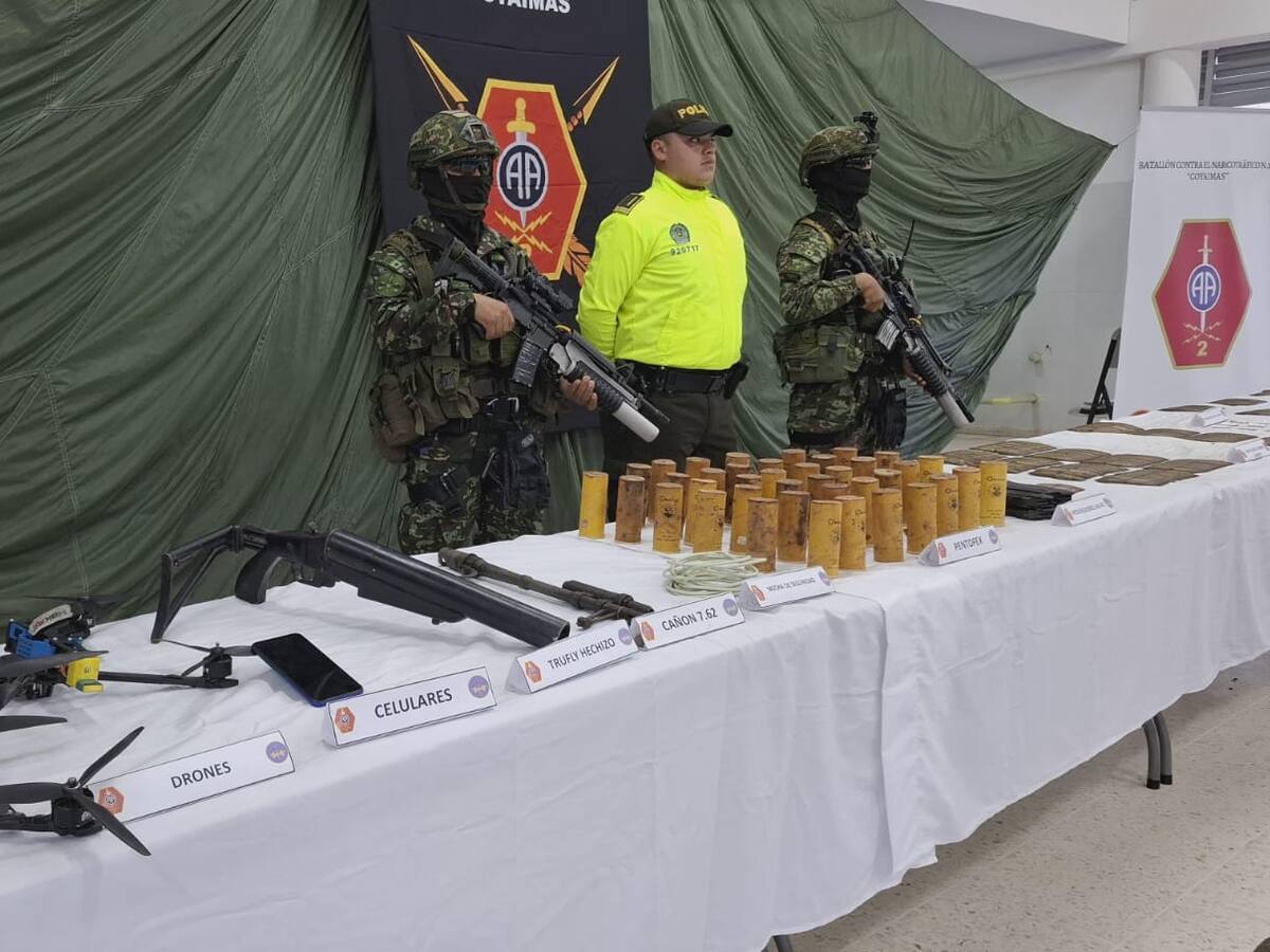Incautan drones y material de guerra perteneciente al ELN