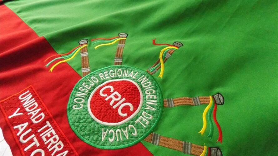 Las comunidades de Concepción y Las Delicias se trasladaron a la zona y señalaron como autores a cuatro sujetos que escaparon en dos motocicletas . Foto: Colprensa