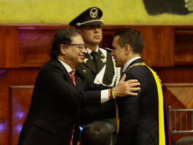 Daniel Noboa y Gustavo Petro. (Photo by Franklin Jacome/Getty Images)