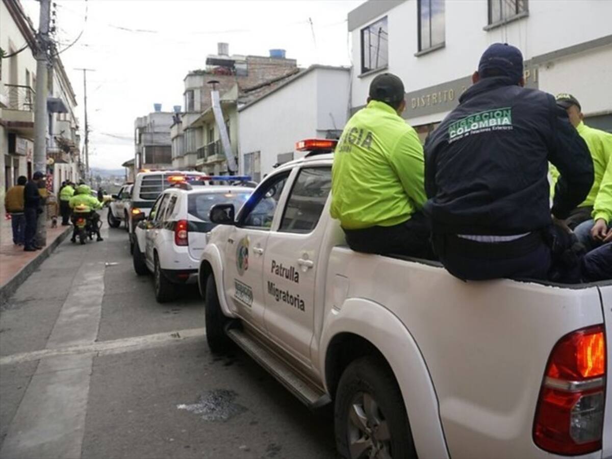 Migración Colombia expulsa a israelí por agredir verbalmente a policías en Cartagena