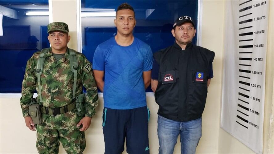 Capturan en el Santuario a sujeto que agredió con cuchillo a su expareja. Foto: La Wcon Julio Sánchez Cristo