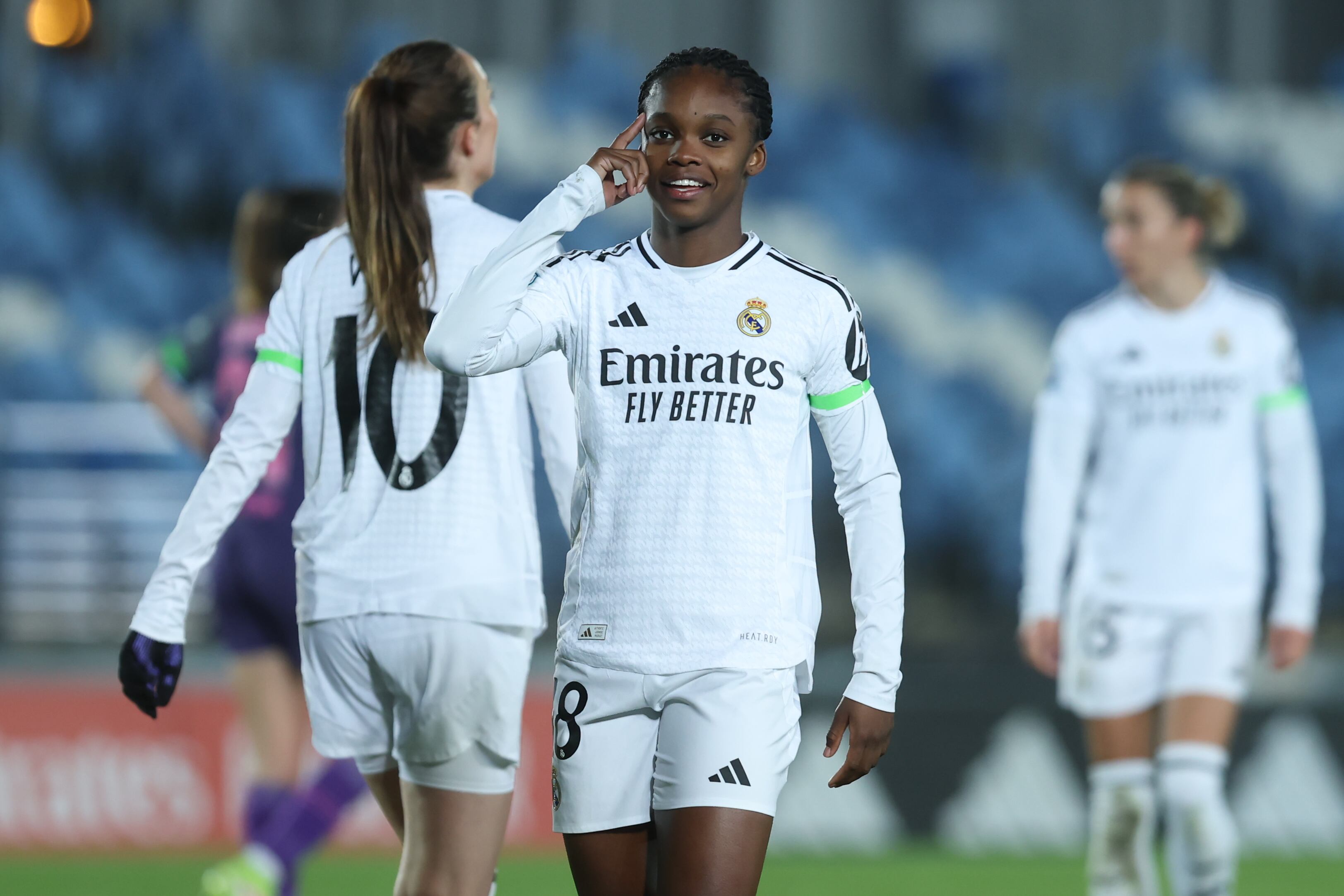 La delantera del Real Madrid Linda Caicedo celebra tras marcar. FOTO: EFE / Kiko Huesca