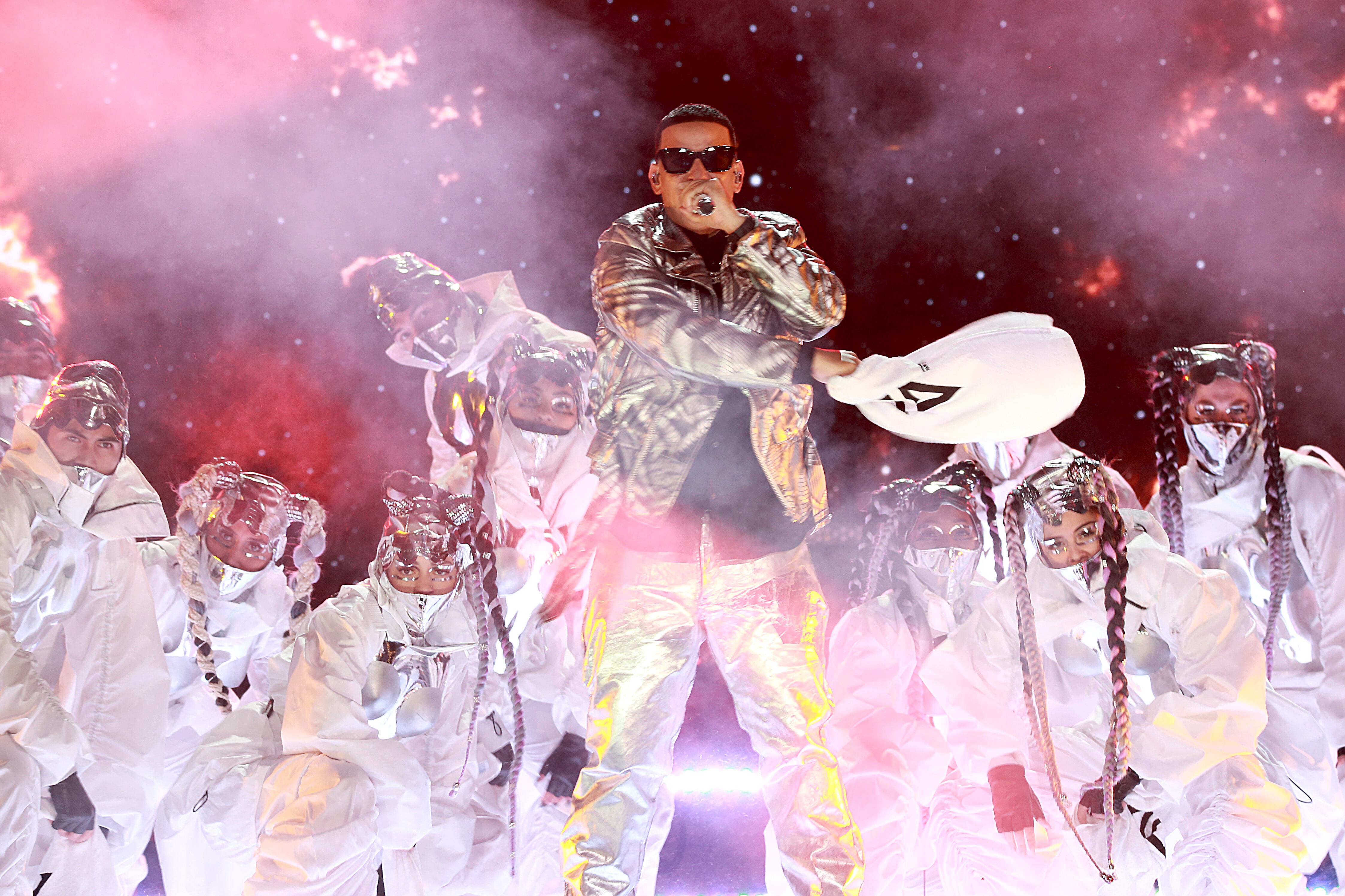 El artista puertorriqueño Daddy Yankee en su presentación televisada para el Dick Clark’s New Year’s Rockin’ Eve, el 31 de diciembre de 2021. (Photo by Gladys Vega/Getty Images for Discover Puerto Rico)