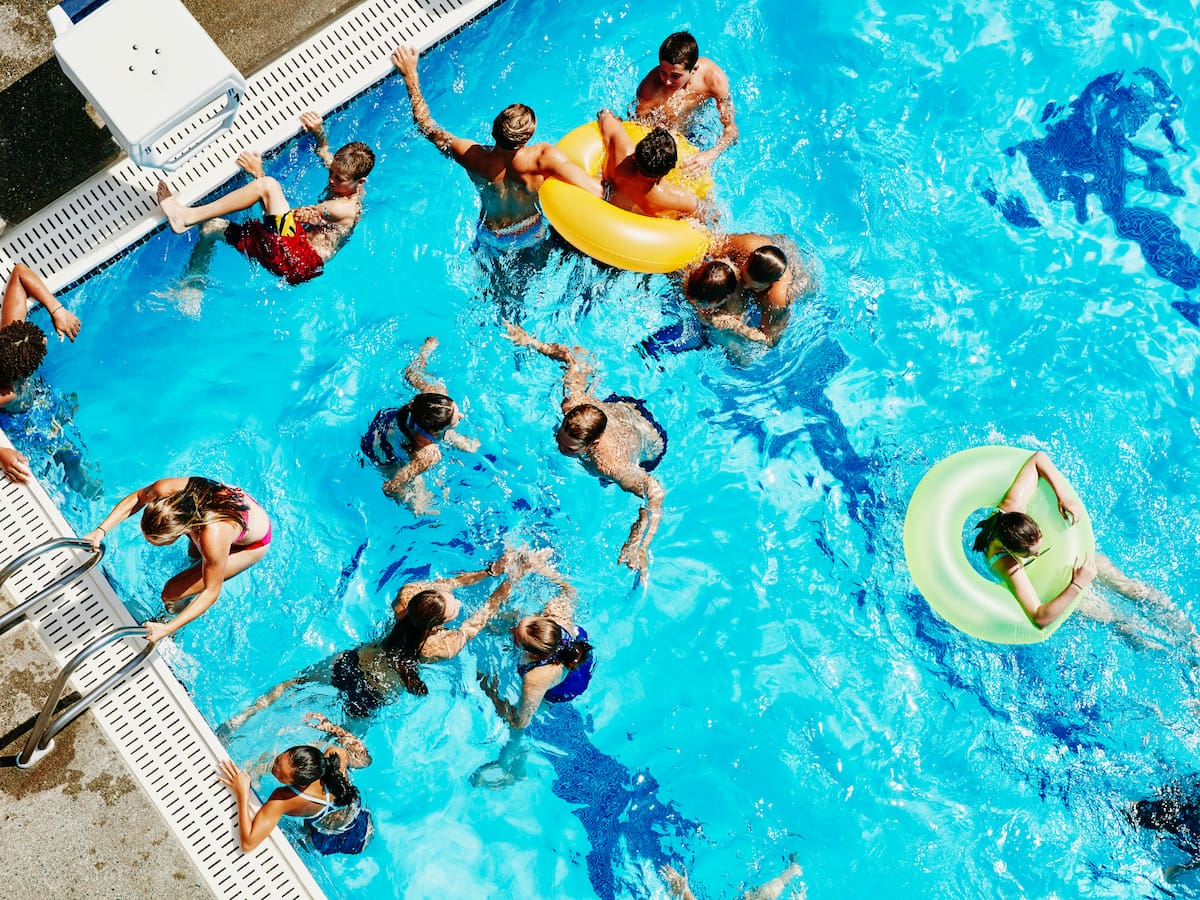 Piscinas gratuitas en Cali para practicar natación